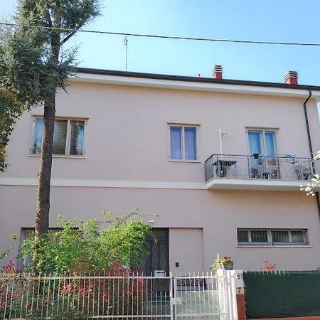 Il Gelsomino Apartman Rimini Kültér fotó